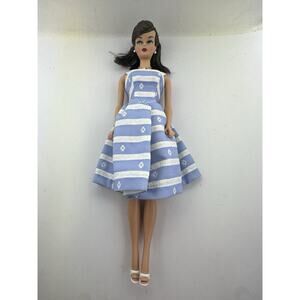 Barbie Suburban Shopper #28378 Limited Edition Collectors Request